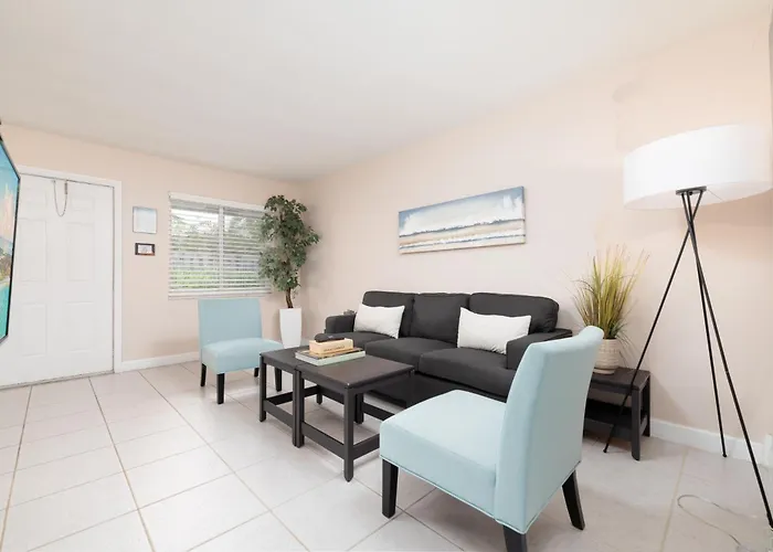 The Retreat 2 - Wilton Manors