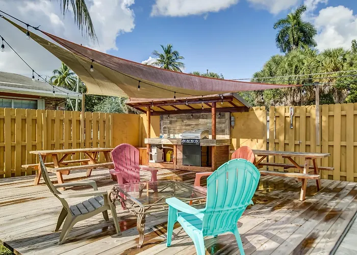 LoKal Rental Tropical Florida destination