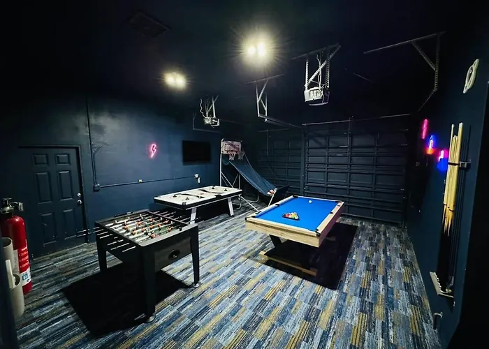 Huisdiervriedelijke Quiet Oasis Secluded Modern Heated Pool Gameroom Fort Lauderdale