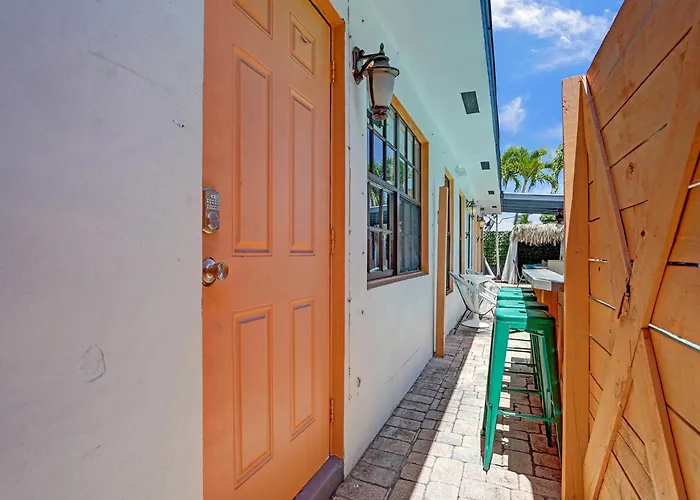 Haustierfreundliches Gaymens Clothing Optional- Poolside 1 Br- Deep Dis Counts For Longer Stays Oakland Park