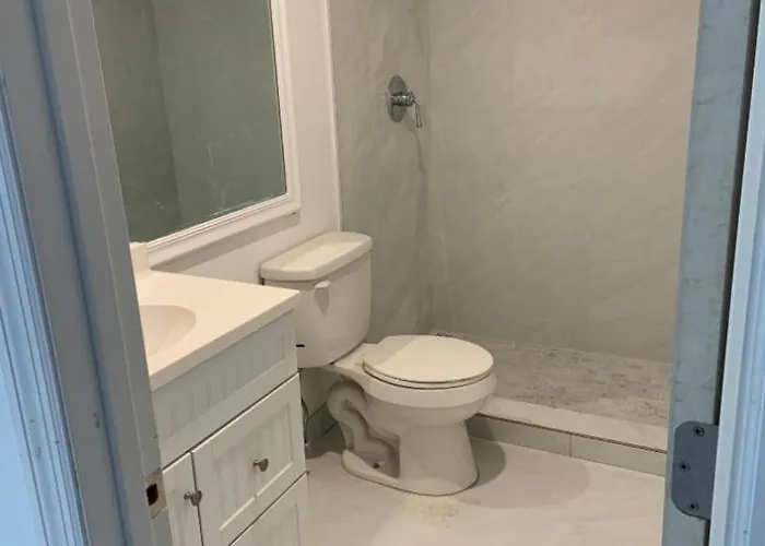 Small Room With Sharing Bathroom