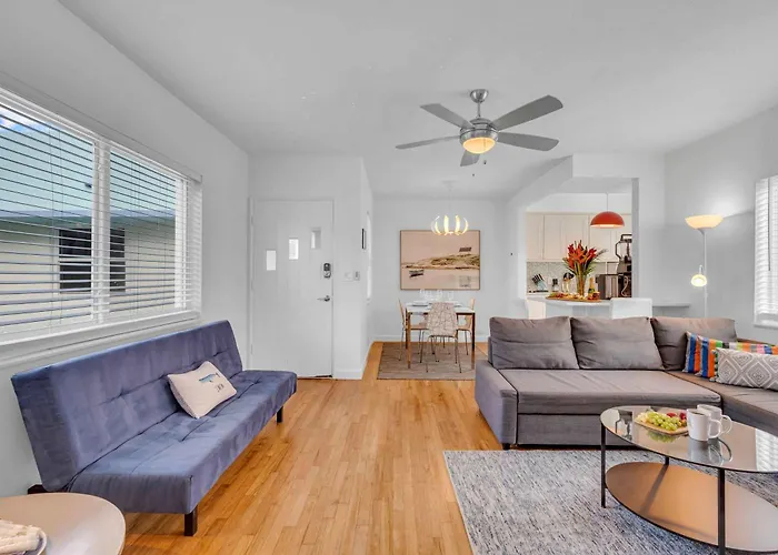 Condo By The Beach King Bed Lush Patio W Bbq Breakers Key Five H0Mes Fort Lauderdale admite animales