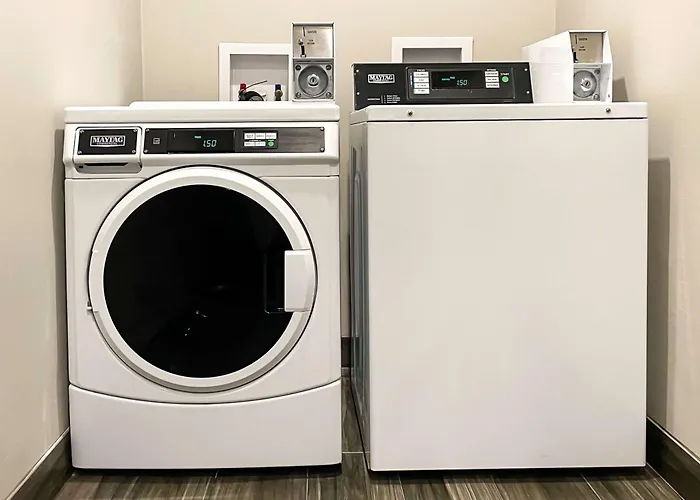 Pet friendly Best Western Plus Ft Lauderdale Hollywood Airport Hotel
