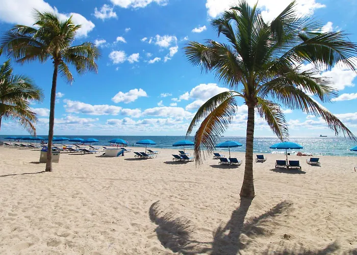 Condo By The Beach King Bed Lush Patio W Bbq Breakers Key Five H0Mes Fort Lauderdale admite animales