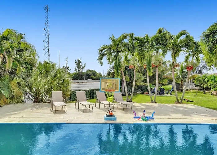 Casa Lago 5Br Waterfront Home & Pool Near Hard Rock Casino Fort Lauderdale