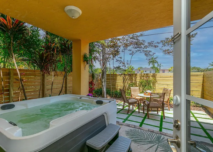 Las Olas Maison De Ville Near Fort Lauderdale Beach