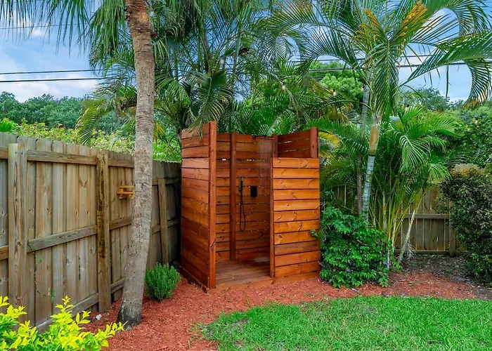 Fox Private Resort-Heated Pool, Spa-Downtown&Beach Fort Lauderdale