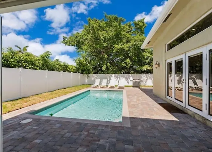 Home With Pool By Pmi Unit 263