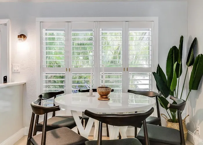 Tidal By Avantstay Gorgeous Home Close To Beaches W Pool Fort Lauderdale