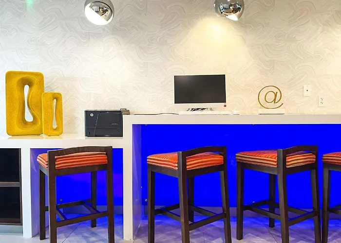 Pet friendly Best Western Plus Ft Lauderdale Hollywood Airport Hotel