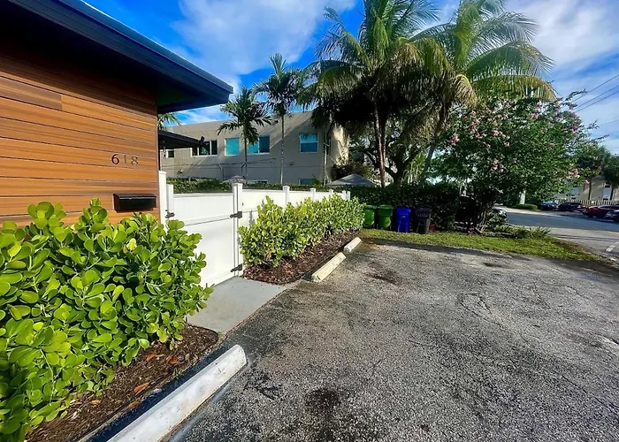 The Amazon At Holiday Park Near Las Olas Beach