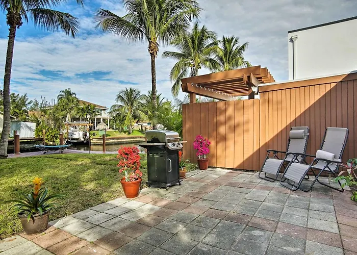 Ft Lauderdale Townhome On Canal - 3 Mi To Beach!